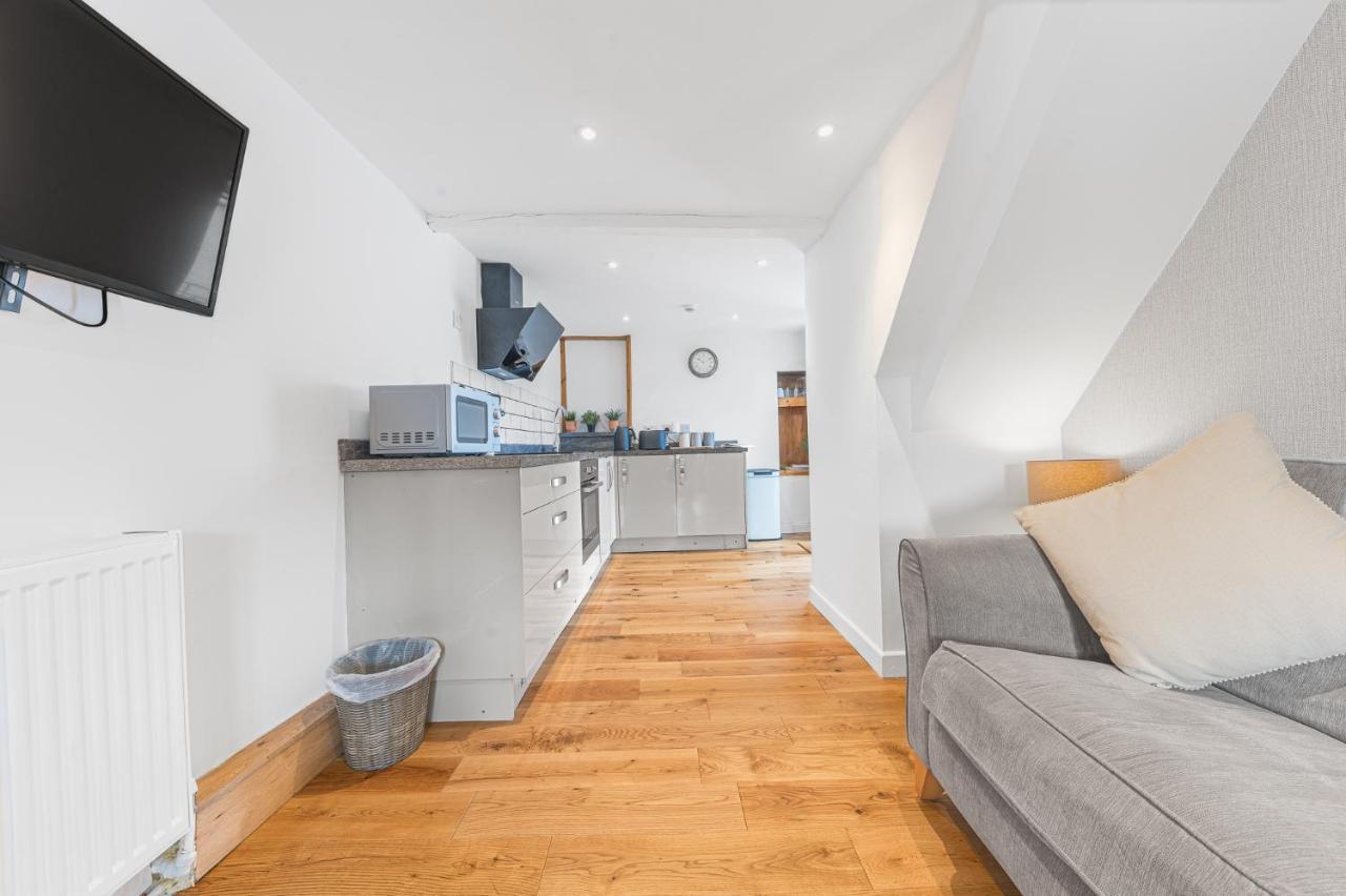 The Black Dog Apartment Dalton in Furness Luaran gambar